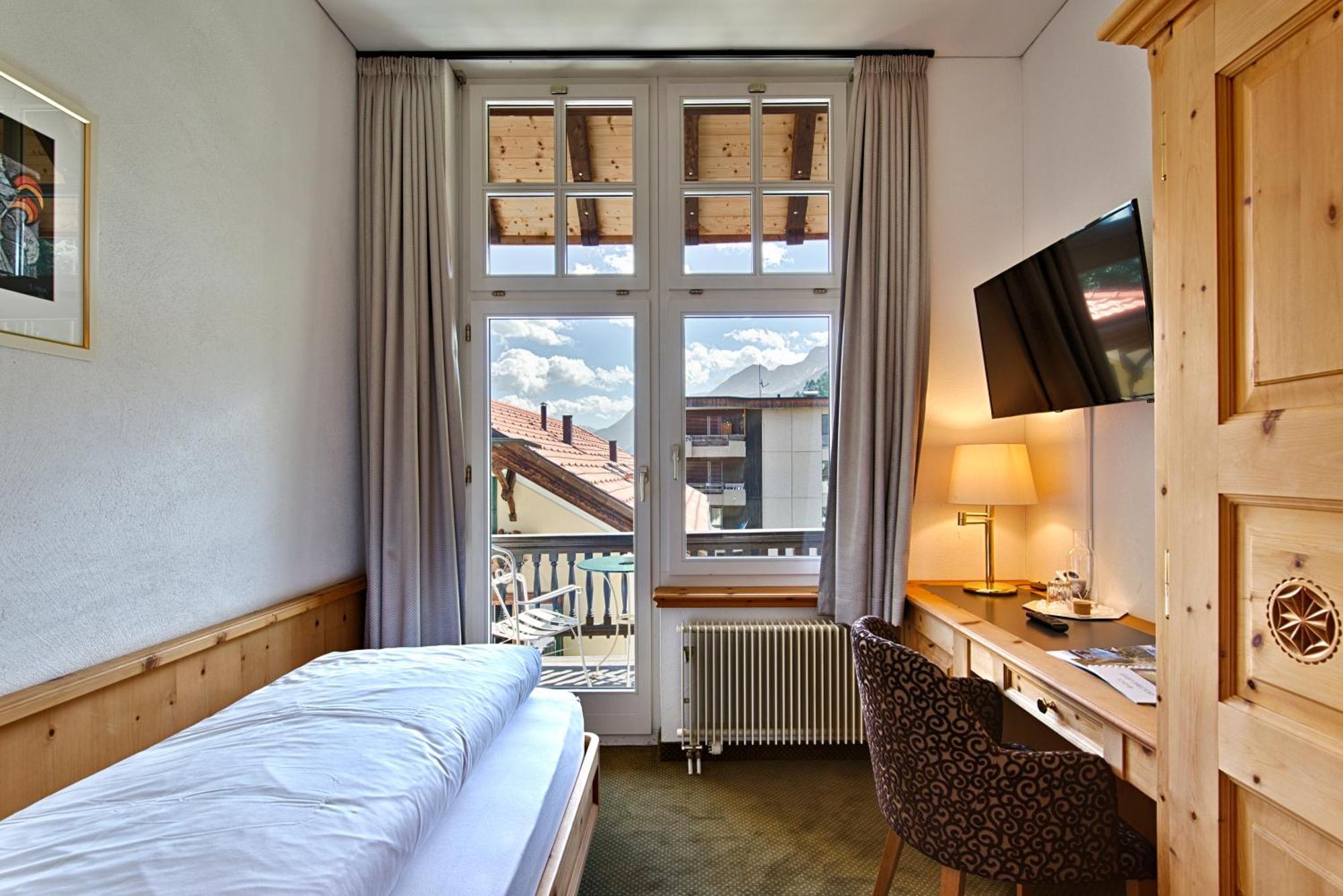 Post Hotel 4*