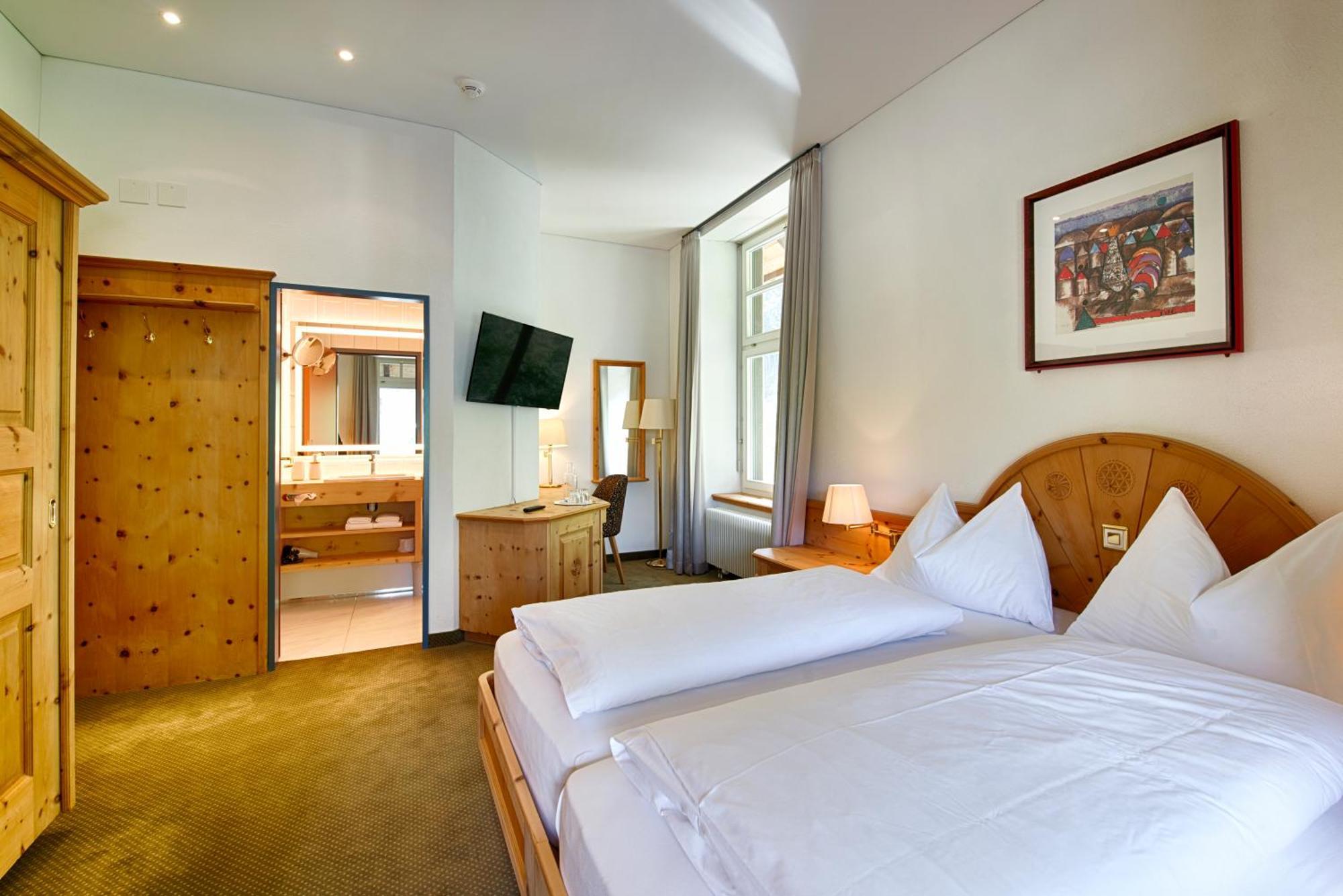 Post Hotel